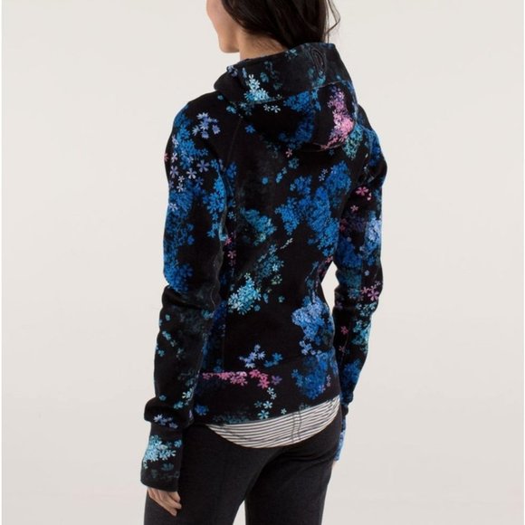 𝅺rare! Lululemon Scuba Hoodie Stretch Blue Petal Pop Size 2 - Picture 3 of 9